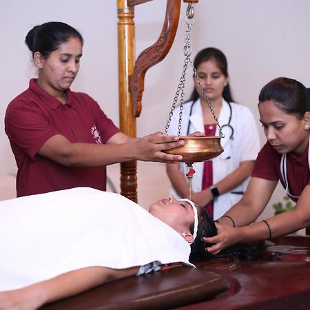 Jaysingpur Tapasya Health & Wellness酒店 外观 照片